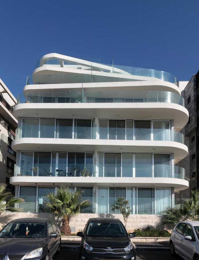 Beach Lux Apartment Haifa Eksteriør bilde